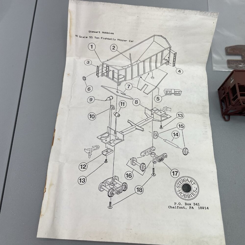 Stewart HO Lehigh Valley 25079 Fishbelly 55 Ton 6 Panel 2 Bay Hopper Train Car - Picture 5 of 12
